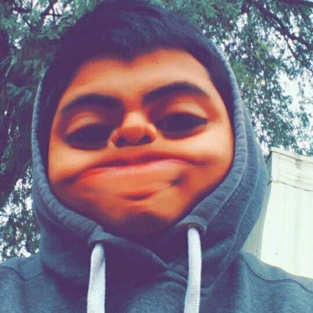 Meet your Posher, Ramiro